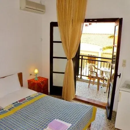 Marina Guest house *